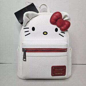 Loungefly Hello Kitty Universal Studios Exclusive NWT​​​
